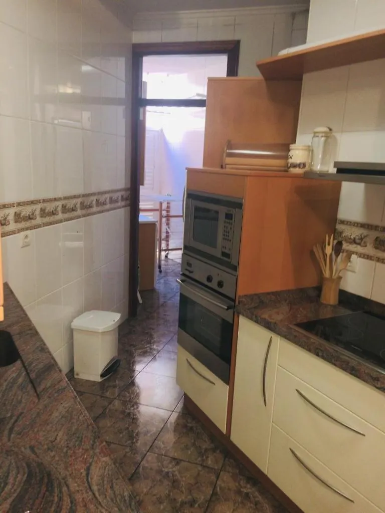 Apartmán Piso Muy Centrico, Bien Equipado Con Parking. Bilbao 0*,  Španělsko
